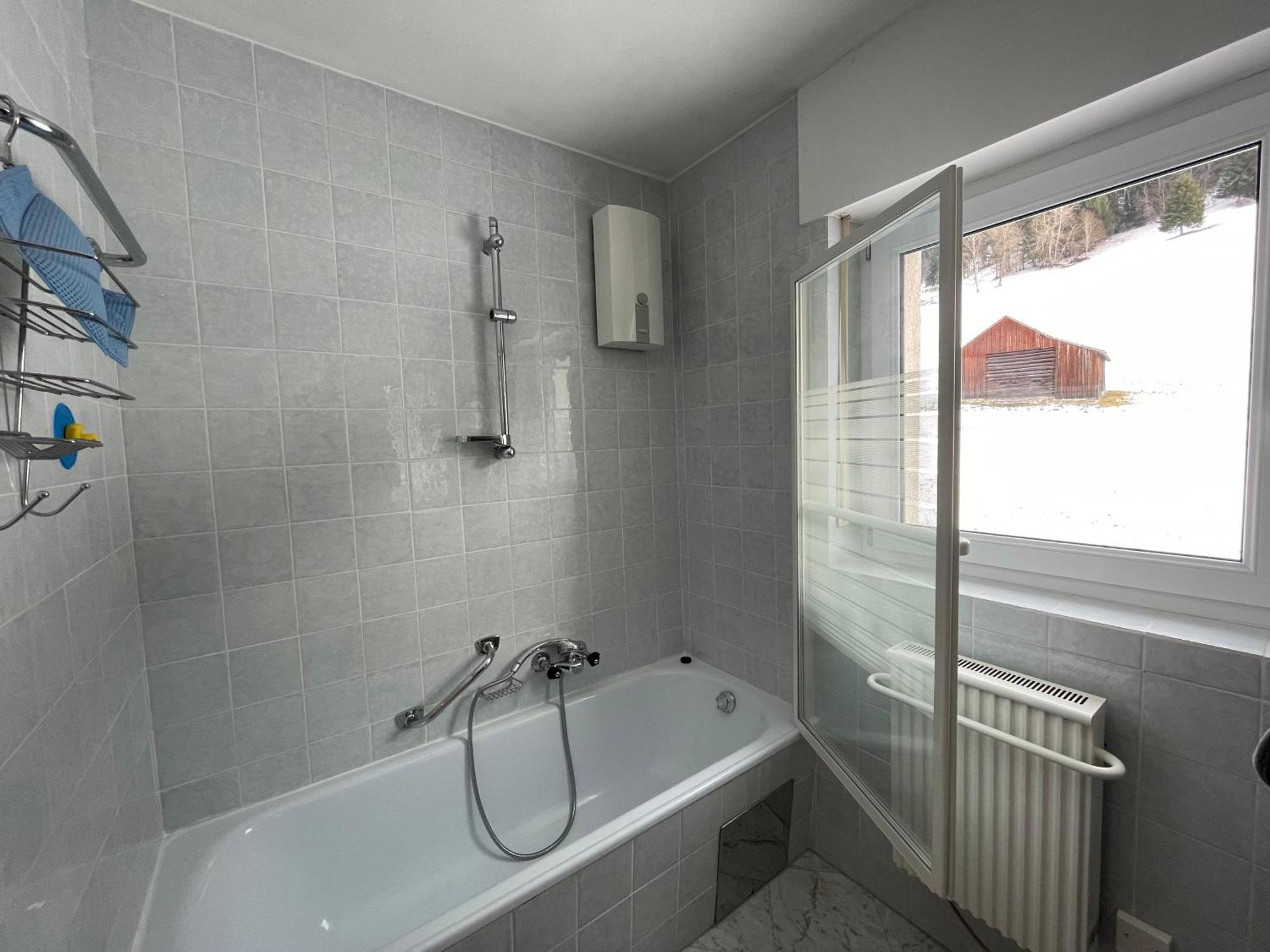 Gemuetliche Wohnung Mit Talblick Batschuns Eksteriør bilde