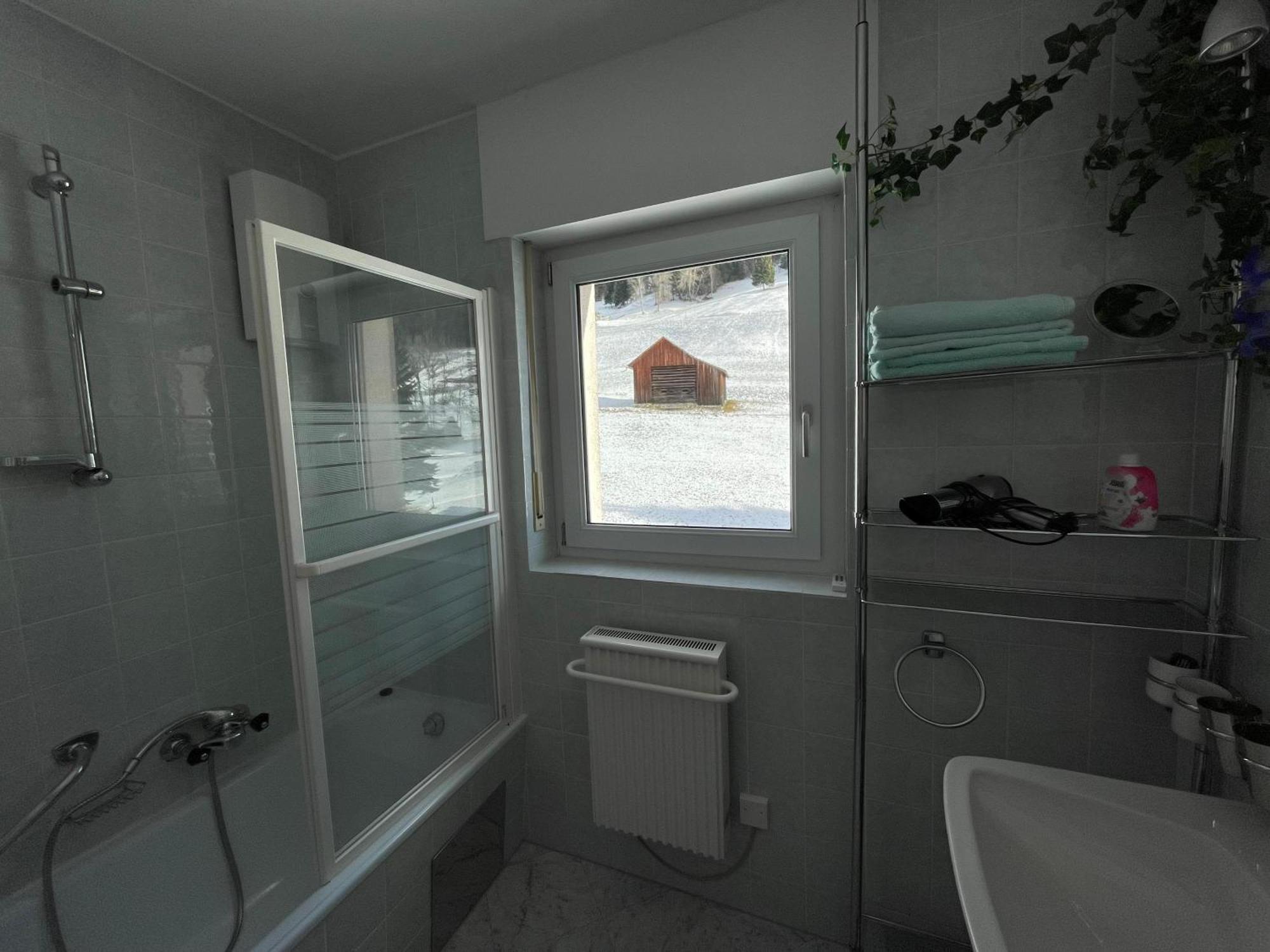 Gemuetliche Wohnung Mit Talblick Batschuns Eksteriør bilde